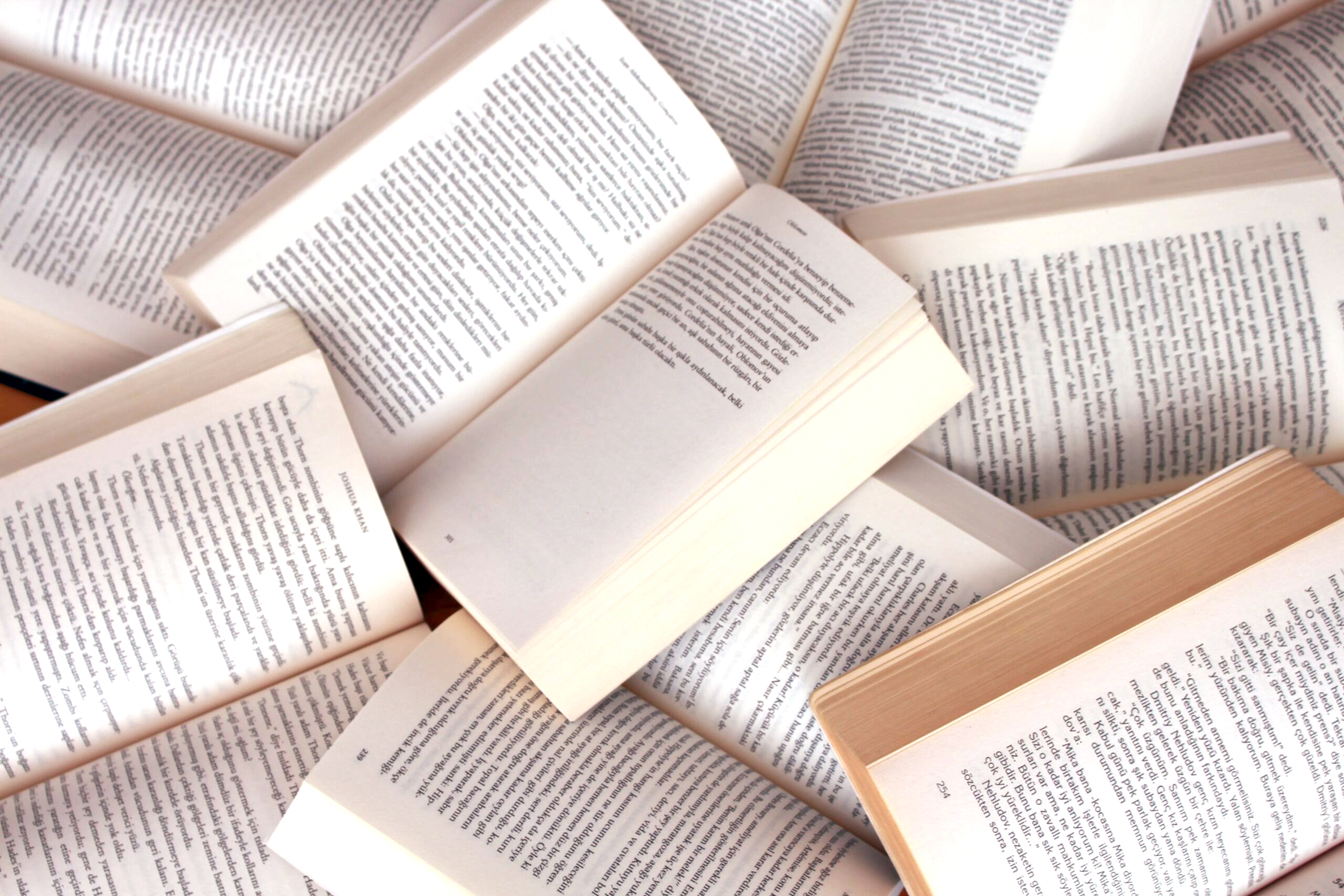 Your reading list for success: our top 5 must-read business books